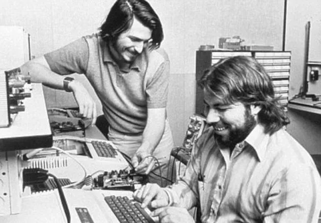 Steve Jobs and Steve Wozniak
